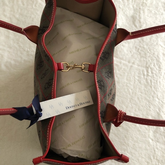 ✨NWT✨ DOONEY & BOURKE Logo Travel Tote - Picture 6 of 7